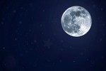 Luna y estrellas